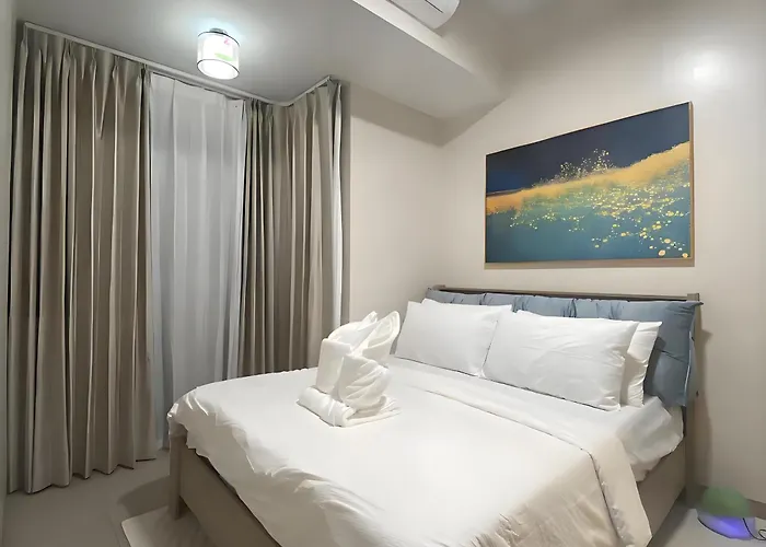 Comfortable 1,2,3bedrooms Seaview Next To Okada Casino, Airports, Moa, Solaire Casino Manila