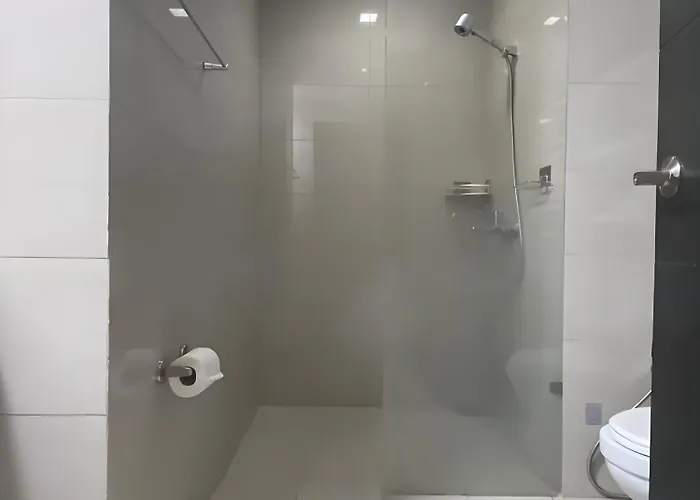 Comfortable 1,2,3bedrooms Seaview Next To Okada Casino, Airports, Moa, Solaire Casino Apartamento *