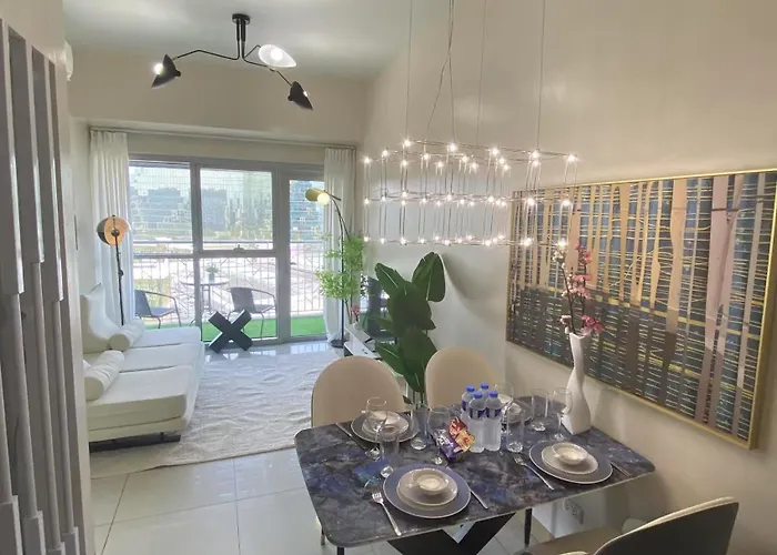 Comfortable 1,2,3bedrooms Seaview Next To Okada Casino, Airports, Moa, Solaire Casino
