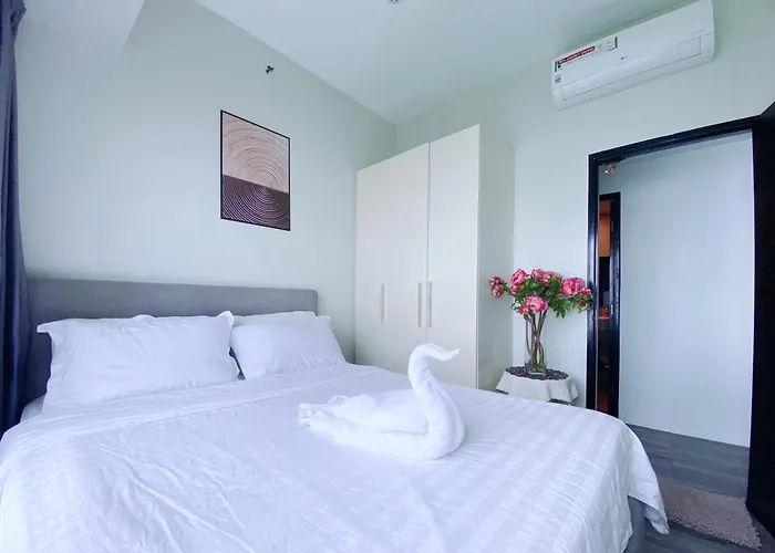 Comfortable 1,2,3bedrooms Seaview Next To Okada Casino, Airports, Moa, Solaire Casino Apartamento *