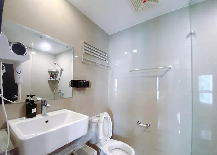Comfortable 1,2,3bedrooms Seaview Next To Okada Casino, Airports, Moa, Solaire Casino Apartamento