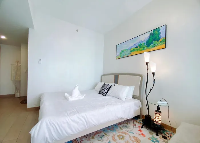 Comfortable 1,2,3bedrooms Seaview Next To Okada Casino, Airports, Moa, Solaire Casino Apartamento